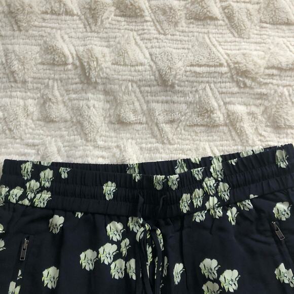 A.L.C. Collins Black Silk Floral Print Drawstring Track Pants - Picture 5 of 7